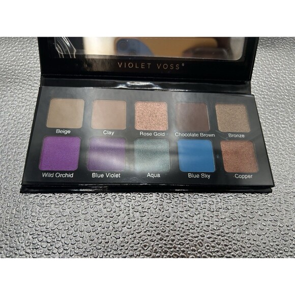 VIOLET VOSS Essentials 2 Eye Shadow Palette New In Box - Picture 4 of 6